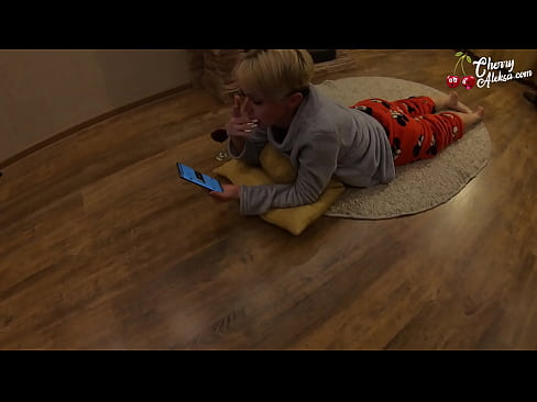 ❤️ Brjáluð ljóshærð sjúga risastóran pikk sýgur og skoppar á henni - endaþarmsmök Bara klám á is.mouthporn.ru